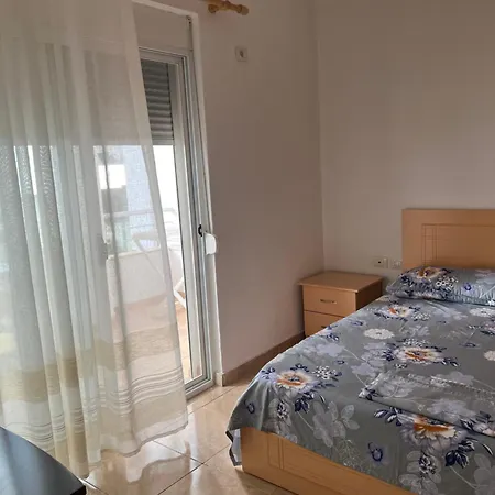 Bellavista Qerret Lejlighed *