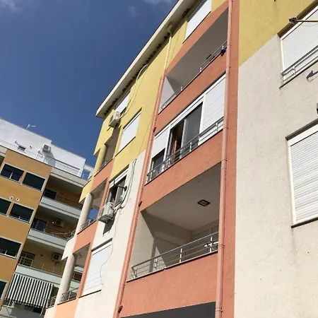 Luxora Stays Apartment Golem (Tirana)