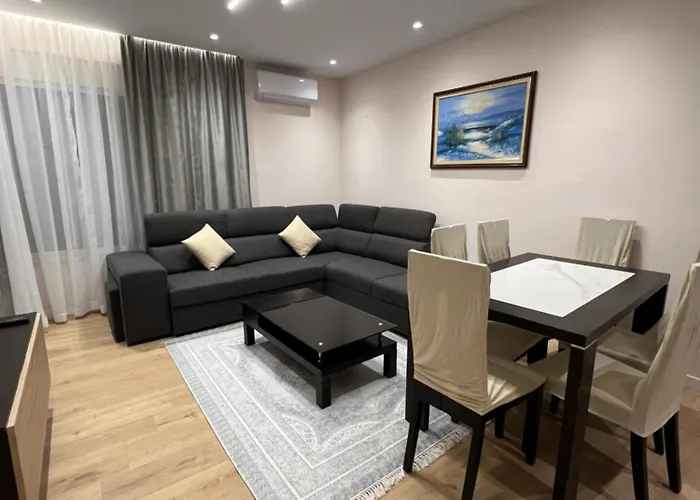 Bellavista Qerret Apartman *