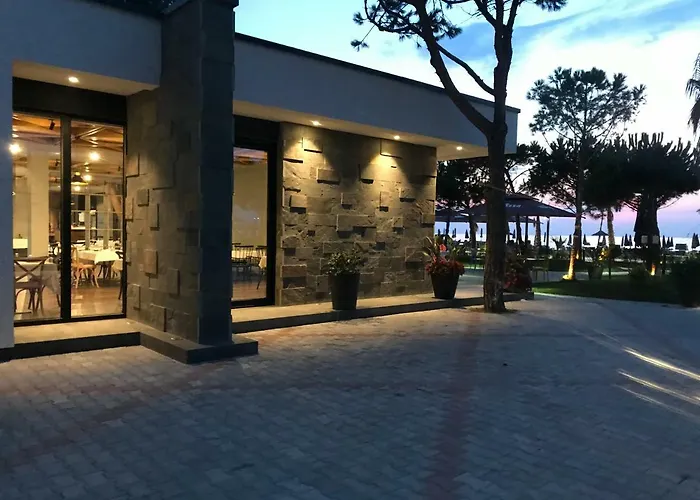 Bellavista Qerret Апартаменты Голем