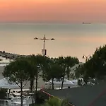 Luxora Stays * Golem (Tirana)