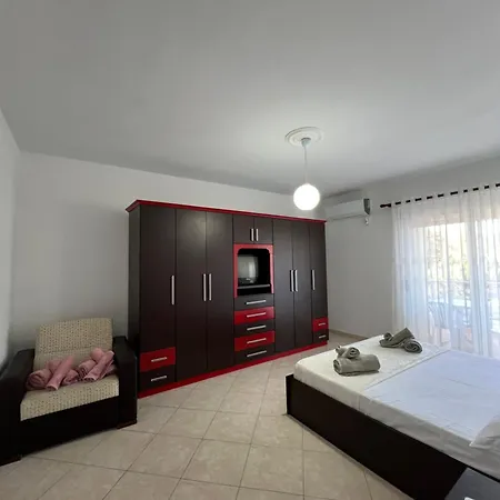 Apartment Bellavista Qerret *