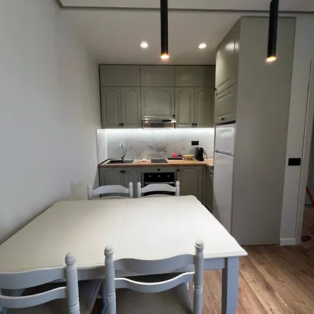 Luxora Stays Golem (Tirana)